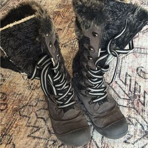 Women’s Lace Up Winter Boots 7